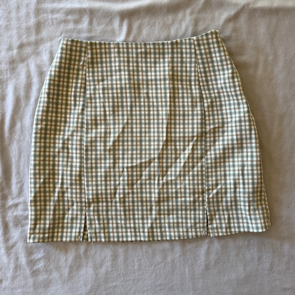 plaid skirt